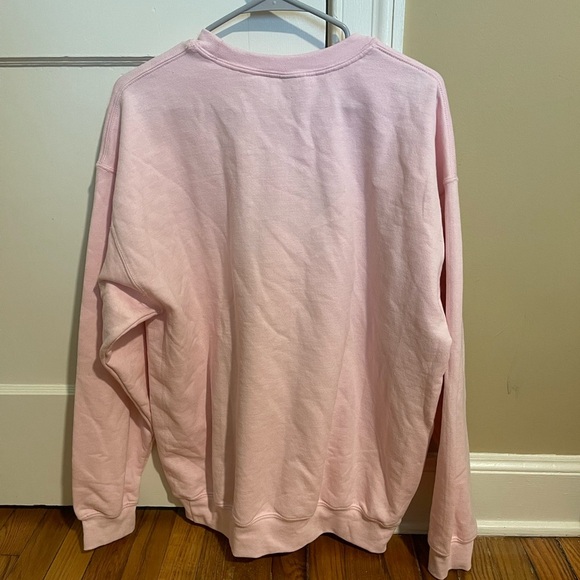 Gildan light pink Skelton Sweatshirt - Picture 2 of 4